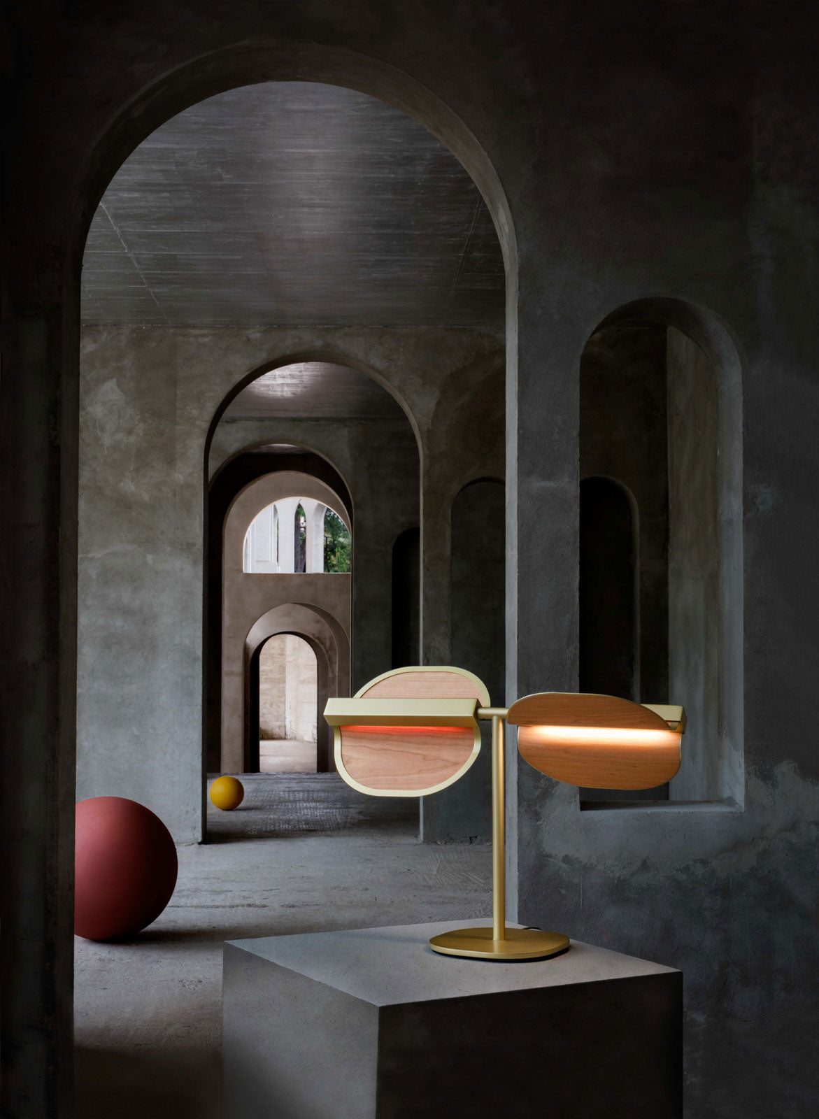 LZF Omma - table
