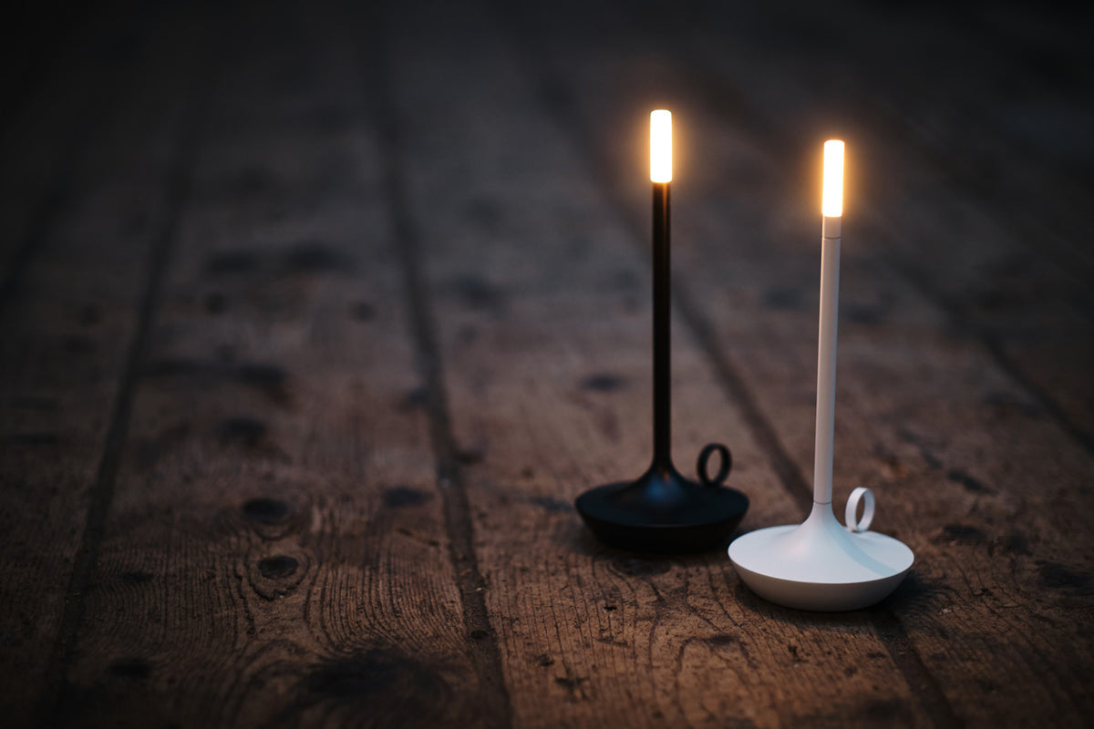 Lampe de table Métal WICK-GRAYPANTS- Rechargeable Table Light, USB-C - Algomasparis shop 