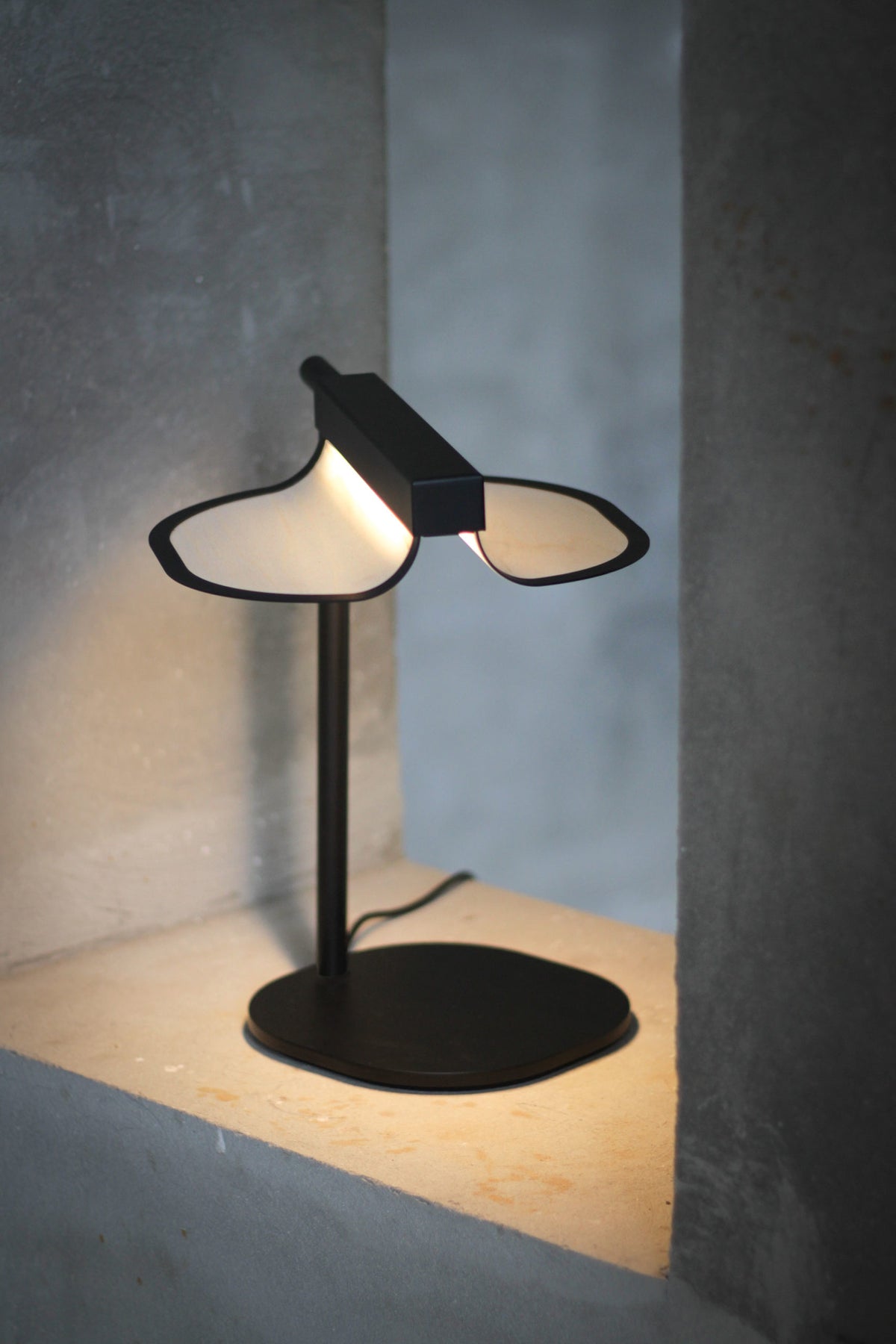 LZF Omma - table